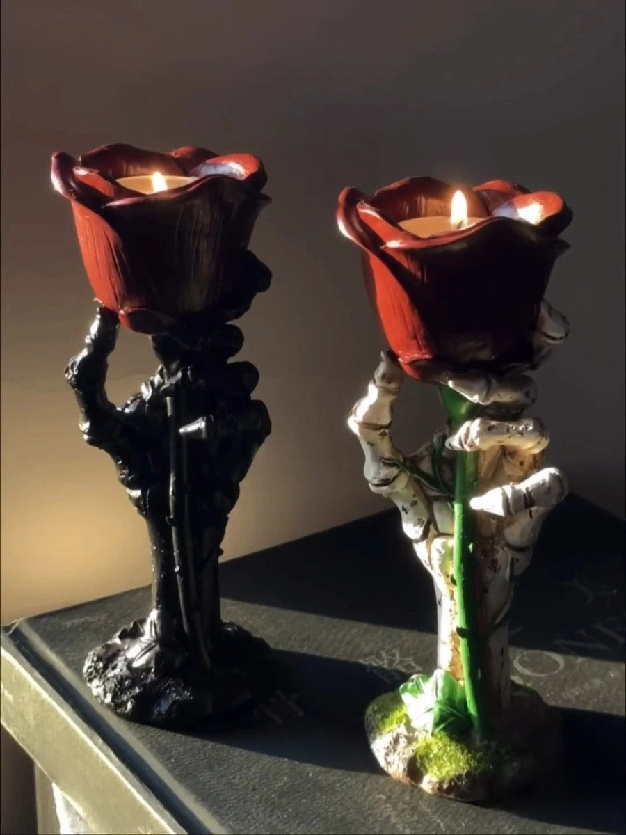 Dark Bloom Candle Holder with Sculptural Contrast Aesthetic - Chic Chambers