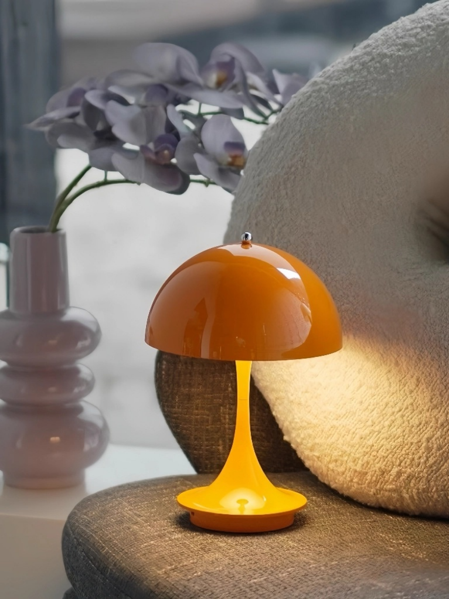 Danish Mushroom Table Lamp – USB Rechargeable, Nordic Minimalist Bedside Light