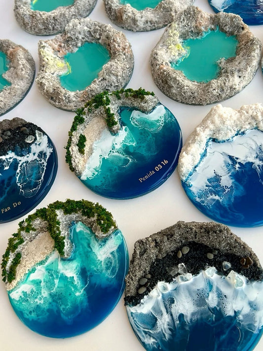 Handcrafted Ocean Landscape Resin Fridge Magnets - Chic Chambers