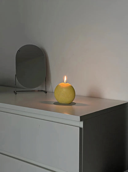 Handcrafted Moon-Shaped Candle - Chic Chambers