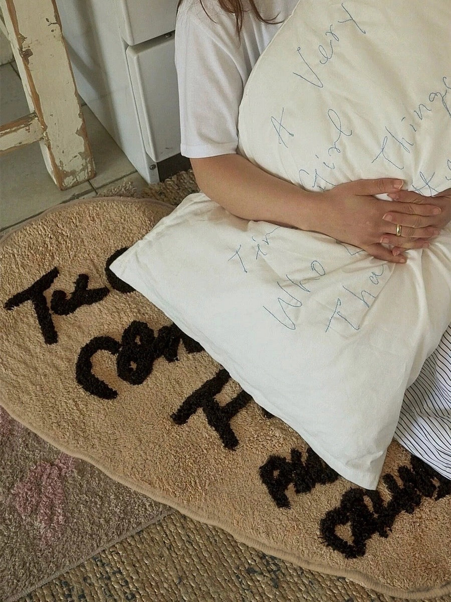 French Style Heart Shaped Letter Rug - Chic Chambers