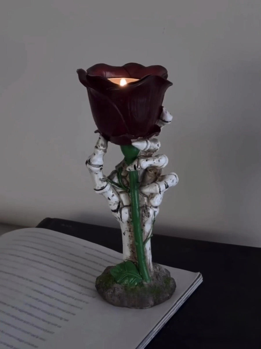 Dark Bloom Candle Holder with Sculptural Contrast Aesthetic - Chic Chambers