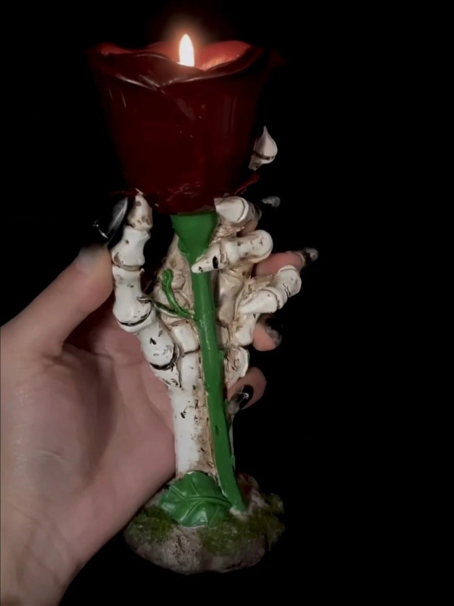 Dark Bloom Candle Holder with Sculptural Contrast Aesthetic - Chic Chambers
