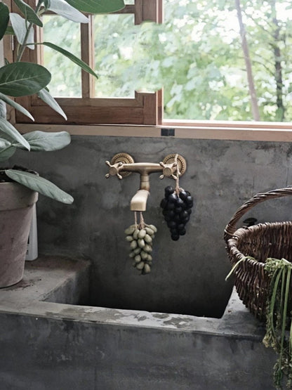 Handmade Grape Bunch Soap with Botanical Scent - Chic Chambers