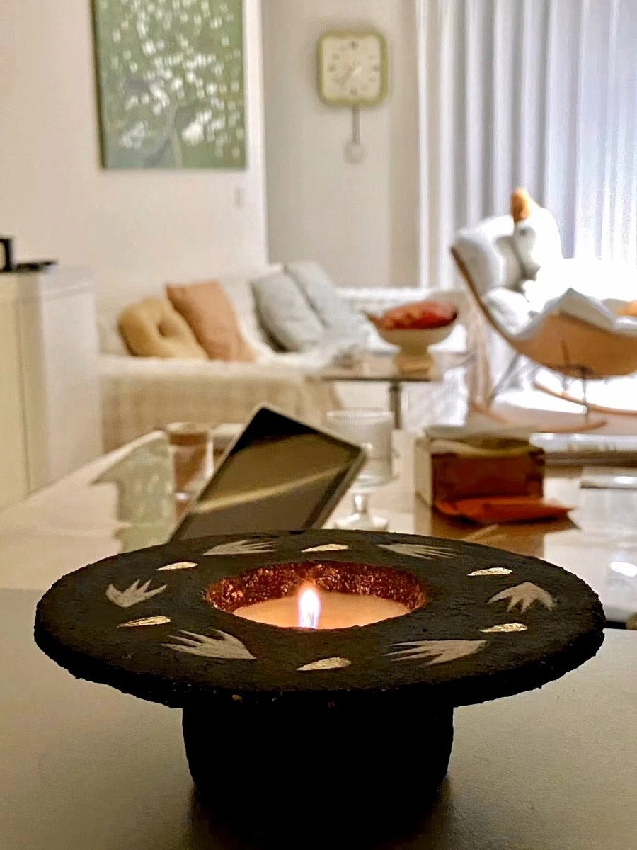 Handcrafted Ceramic Scented Candle Swallow Rain Edition - Chic Chambers