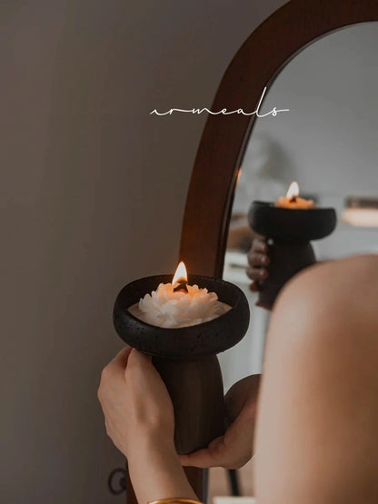 Black Rose Handmade 100% Soy Wax Scented Candle Gift Box - Chic Chambers
