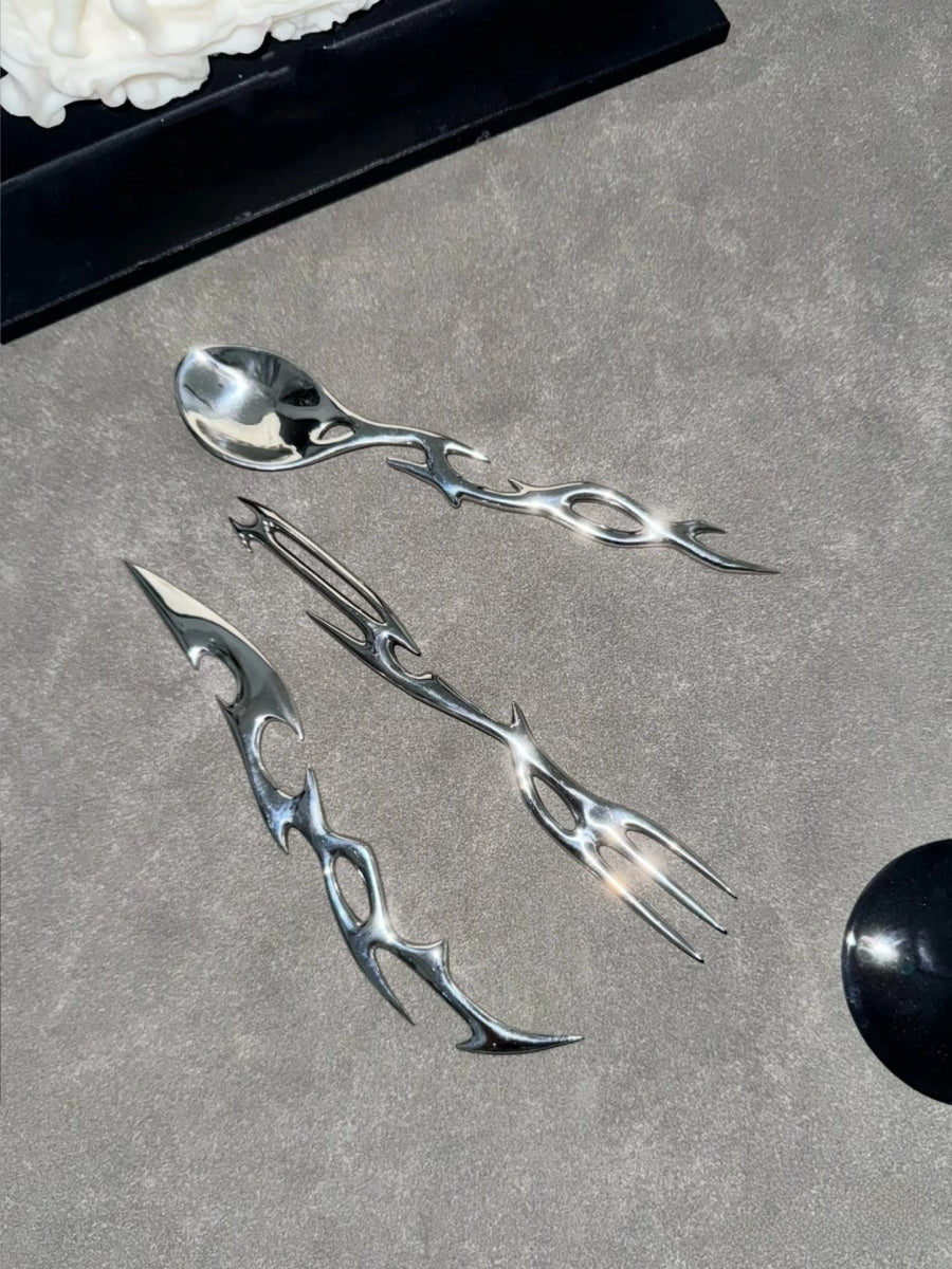 Silver Spine Inspired Flatware Set 3PCS Cyber Inspired Gift Set - Chic Chambers