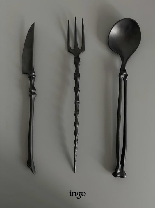 Matte Black Spine Inspired Flatware Set 316 Stainless Steel Knife Fork Spoon Gift Box - Chic Chambers